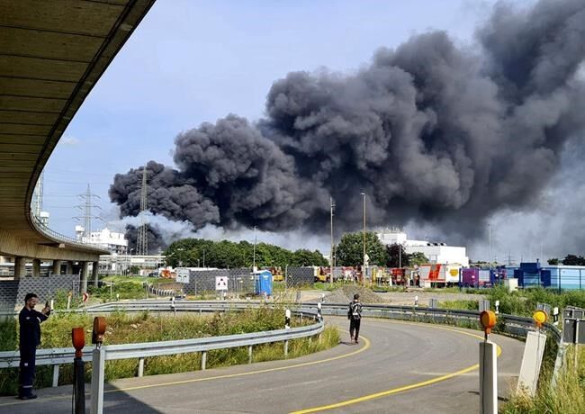 Explosion at German chemical complex declared extreme threat